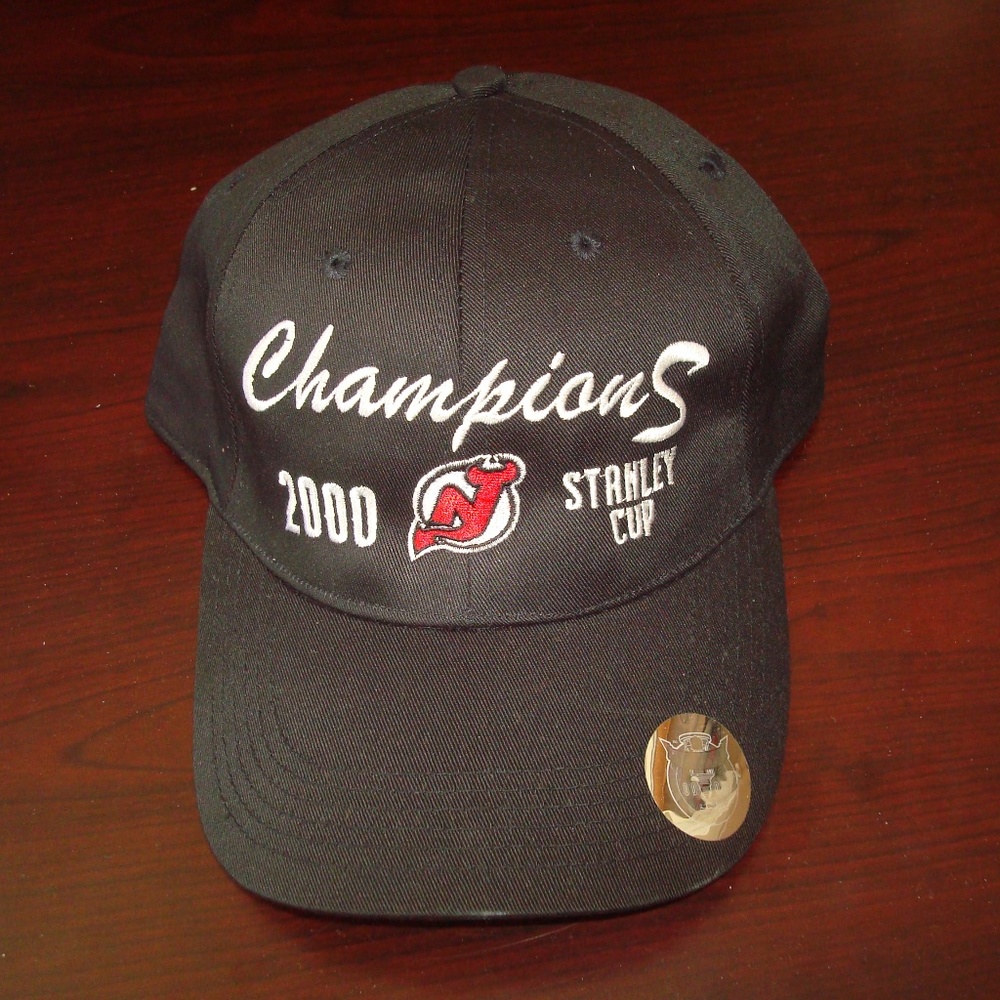NEW JERSEY DEVILS STANLEY CUP HAT‎ CAP VINATAGE